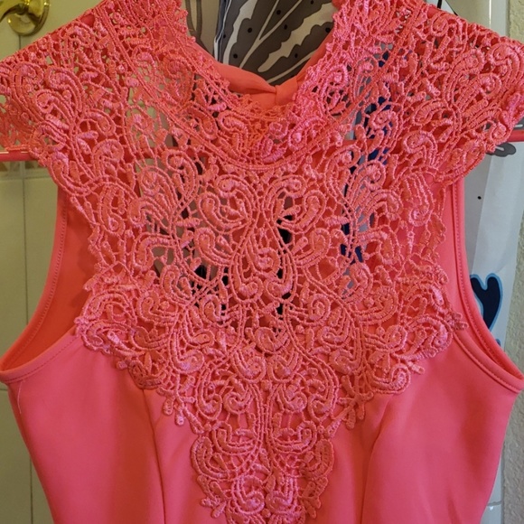 Bright Pink Lace Tie-Up Dress - Picture 2 of 4